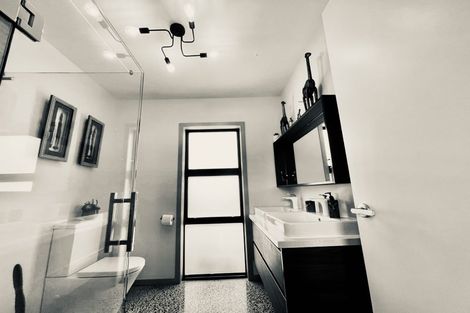 Photo of property in 16 Kaniera Terrace, Cambridge, 3434