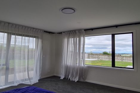 Photo of property in 15 Lawrence Carter Drive, Bombay, 2675