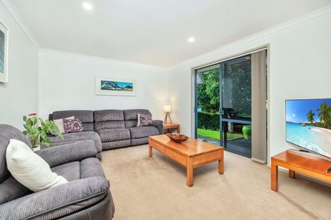 Photo of property in 2 Crackerjack Crescent, Kerikeri, 0293