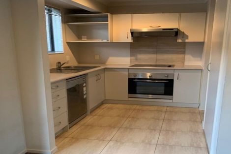Photo of property in 77 Rathmar Drive, Manurewa, Auckland, 2105