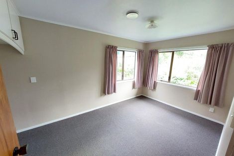 Photo of property in 8 Lowtherhurst Road, Massey, Auckland, 0614