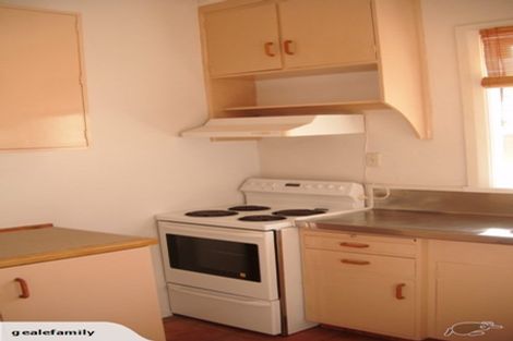 Photo of property in 2/17 Hall Street, Newtown, Wellington, 6021