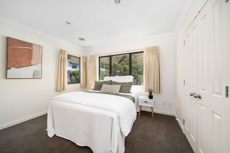 Photo of property in 3 Hetsby Place, Churton Park, Wellington, 6037