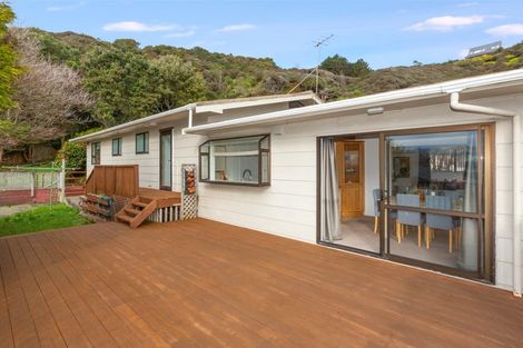 Photo of property in 25 Leeward Drive, Whitby, Porirua, 5024