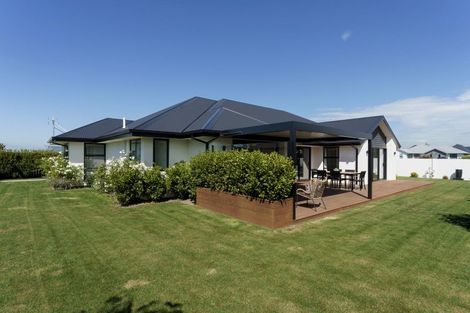 Photo of property in 7 Greenfield Mews, Rangiora, 7400