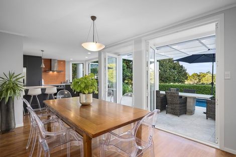 Photo of property in 6a Terrylyn Drive, Hillcrest, Auckland, 0627