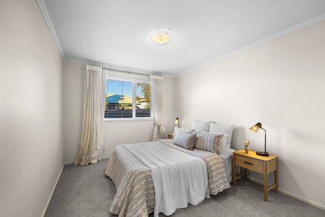 Photo of property in 52 Meadowstone Drive, Wanaka, 9305