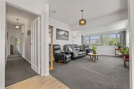 Photo of property in 59 Somerset Street, Brooklands, New Plymouth, 4310