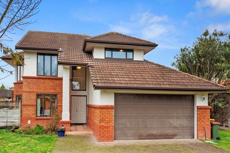 Photo of property in 35 Nielsen Gardens, Rototuna, Hamilton, 3210