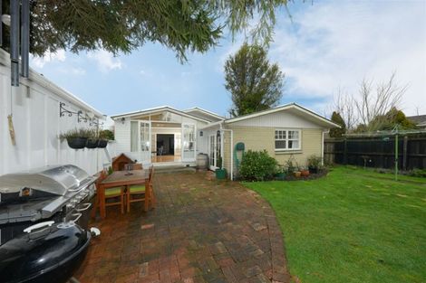 Photo of property in 44 Steadman Road, Broomfield, Christchurch, 8042