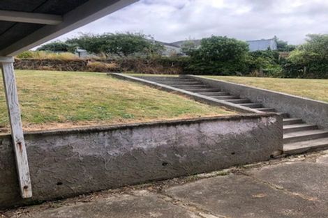 Photo of property in 6 Mascot Street, Tawa, Wellington, 5028
