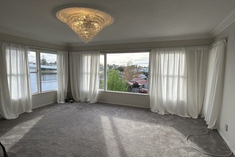 Photo of property in 38 Meadowvale Avenue, Forrest Hill, Auckland, 0620