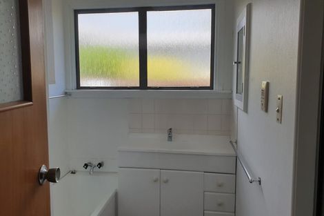 Photo of property in 70 Toorak Avenue, Avonhead, Christchurch, 8042