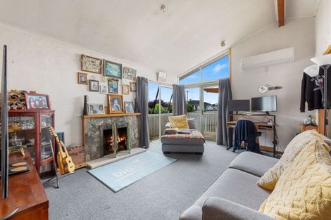 Photo of property in 31 Mcburney Place, Mangere East, Auckland, 2024