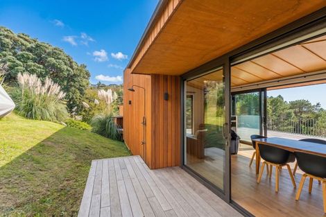 Photo of property in 92 Grange Road, Hahei, Whitianga, 3591