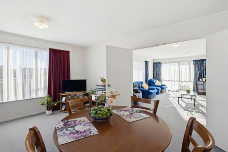 Photo of property in 47 Meridian Grove, Kelvin Grove, Palmerston North, 4414