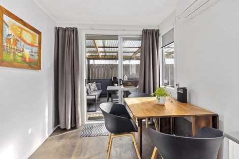 Photo of property in 16 Owhiti Street, Titahi Bay, Porirua, 5022