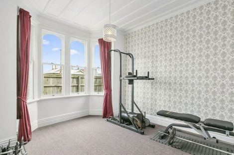 Photo of property in 1 Queens Drive, Saint Kilda, Dunedin, 9012