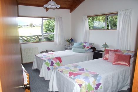 Photo of property in 69 Grace Crescent, Richmond Heights, Taupo, 3330