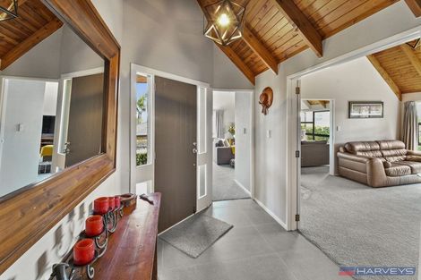 Photo of property in 23 Charles Prevost Drive, The Gardens, Auckland, 2105