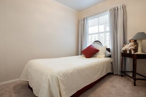 Photo of property in 65 Poaka Avenue, Dinsdale, Hamilton, 3204