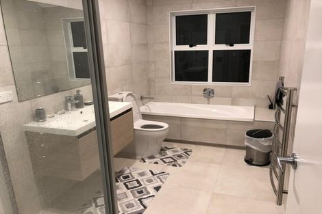 Photo of property in 58 Matairangi Avenue, Totara Heights, Auckland, 2105