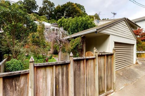 Photo of property in 145 Glenmore Street, Kelburn, Wellington, 6012