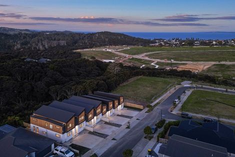 Photo of property in 13b Rockpool Road, Orewa, 0931