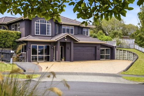 Photo of property in 11 Carpentras Way, Nukuhau, Taupo, 3330