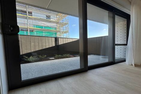 Photo of property in 3e Scanlen Terrace, Kelston, Auckland, 0602