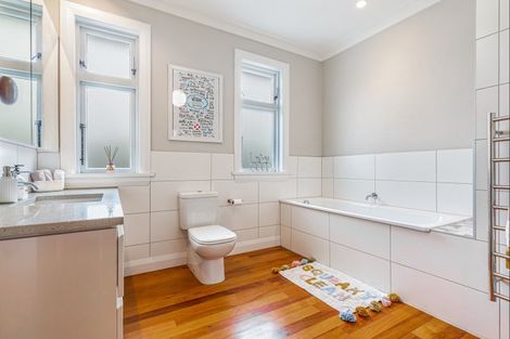 Photo of property in 1 Sunderland Avenue, Hobsonville, Auckland, 0616