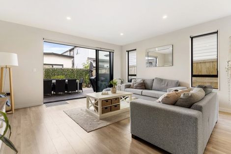 Photo of property in 10 Hato Road, Hobsonville, Auckland, 0616