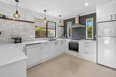 Photo of property in 50 Rosella Drive, Welcome Bay, Tauranga, 3112