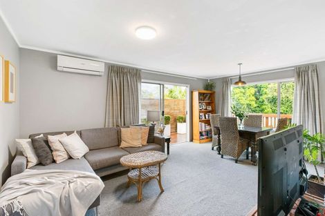 Photo of property in 1/7 Neptune Avenue, Beach Haven, Auckland, 0626
