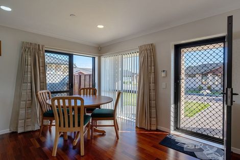 Photo of property in 9 Ian Peter Way, Otaki, 5512