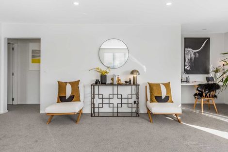 Photo of property in 33 Oakum Road, Whitby, Porirua, 5024