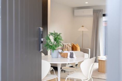 Photo of property in 2/9 Vesty Avenue, Hillcrest, Hamilton, 3216