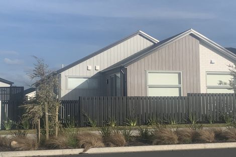 Photo of property in 10 Marata Lane, Te Puke, 3119