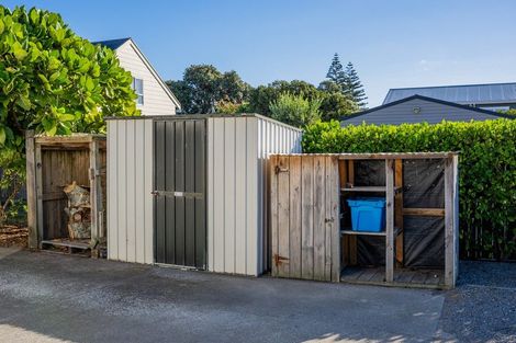 Photo of property in 8 Manuka Street, Otaki Beach, Otaki, 5512