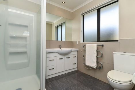 Photo of property in 158 Saint James Drive, Huntington, Hamilton, 3210