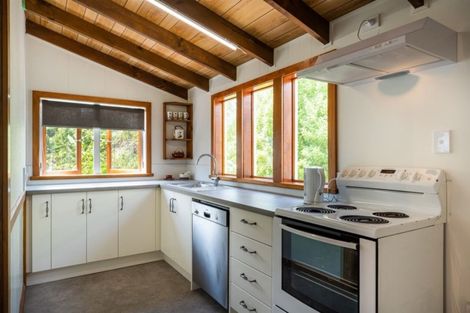 Photo of property in 20 Donovan Avenue, Massey, Auckland, 0614