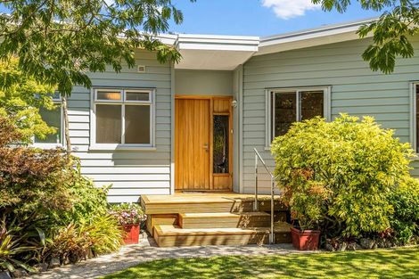 Photo of property in 93 Tarapatiki Drive, Whitianga, 3510