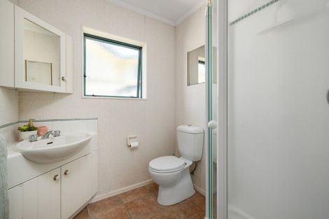 Photo of property in 1 Hadleigh Place, Bethlehem, Tauranga, 3110