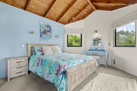 Photo of property in 5 Pukanui Avenue, Totara Park, 2019