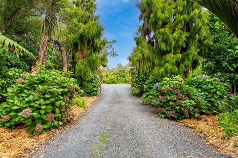 Photo of property in 334 Cove Road, Waipu, 0582