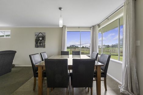 Photo of property in 483 Beaconsfield Road, Stratford, 4394