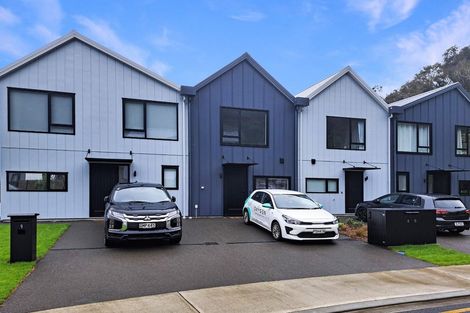 Photo of property in 11 Joseph Bolton Crescent, Trentham, Upper Hutt, 5018