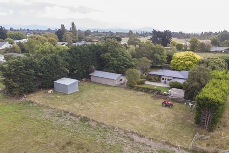 Photo of property in 73 Eders Road, Woodend, 7610