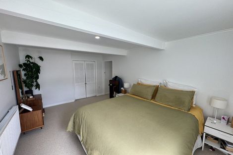 Photo of property in 111 Nevay Road, Miramar, Wellington, 6022