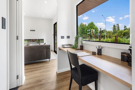 Photo of property in 64u3 Banbury Crescent, Fairfield, Hamilton, 3214